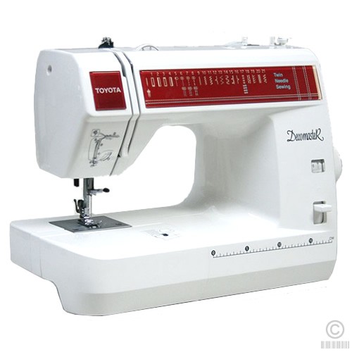 Toyota Deco 25 Sewing Machine
