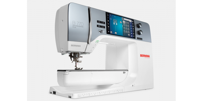 Bernina 770QE PLUS 7 Series Sewing/Quilting/Embroidery Machine Ex Display