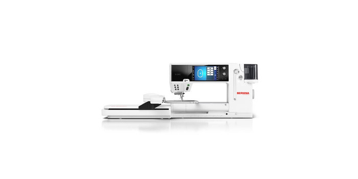 Bernina 880E PLUS  8 Series Sewing/Embroidery Machine