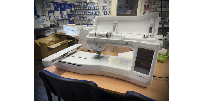 Brother Innov-is V3 Embroidery Machine Preloved